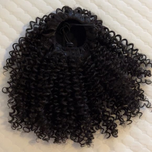 Curly Drawstring Ponytail - Picture 2 of 4